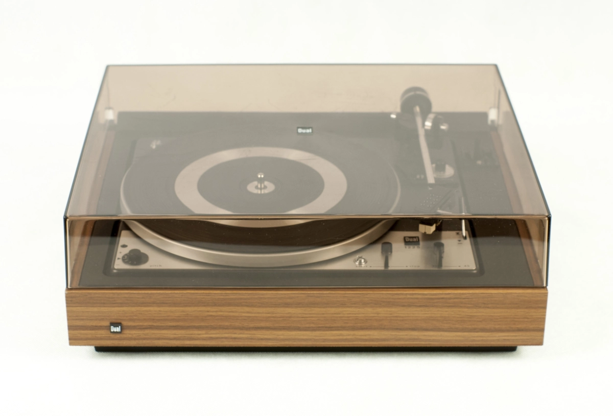 Turntable Dual 1225, original plinth - walnut